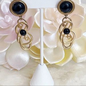 Vintage Georgiou Matte Gold Faux Onyx Drop Earrings Elegant